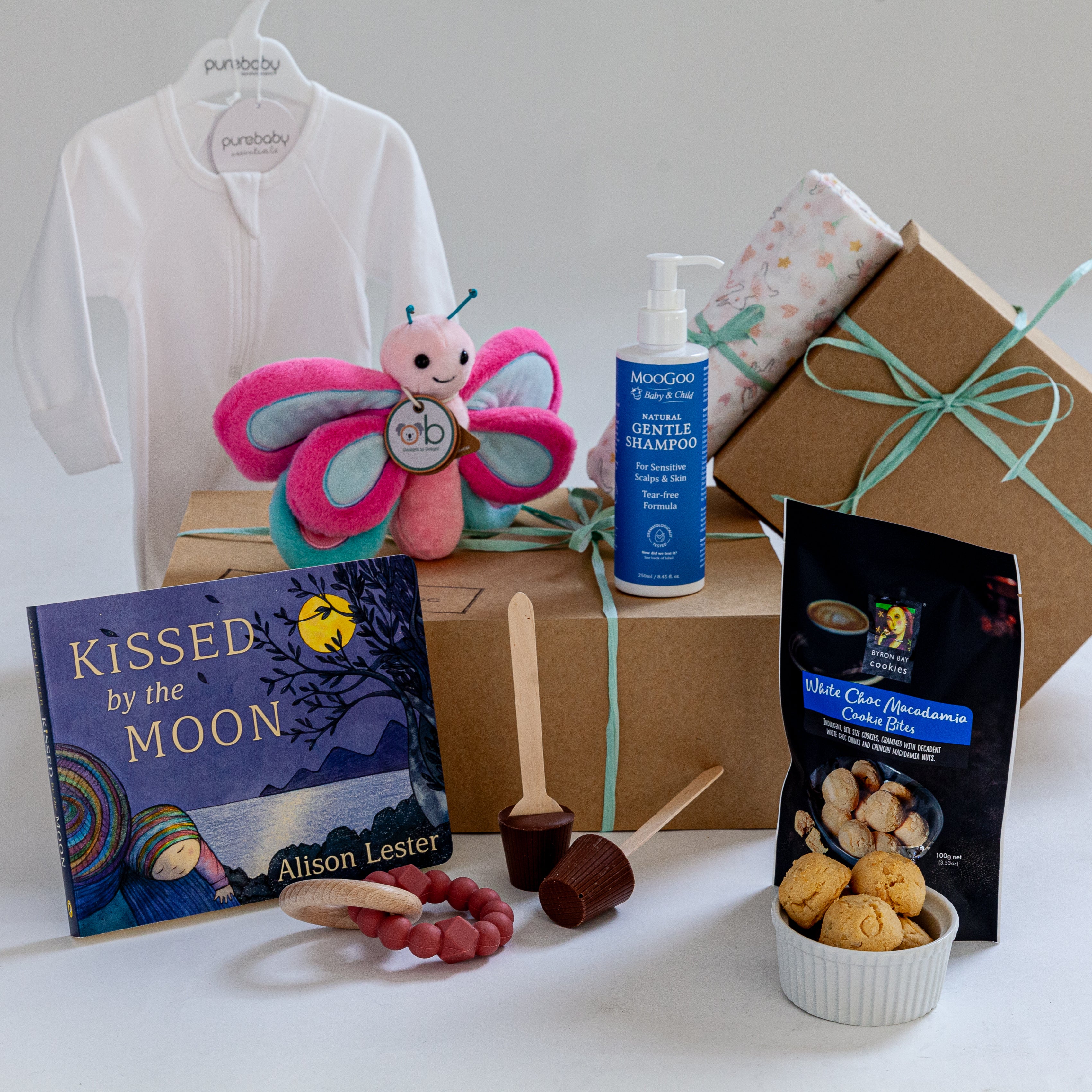 Little Butterfly new mum and baby gift box with soft toy. New baby gifts Australia, corporate maternity gift hamper, baby shower hamper.